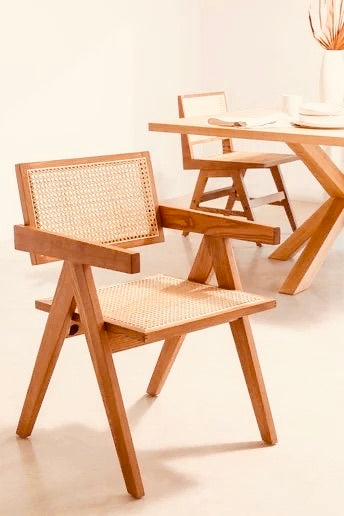 Silla Beige de madera con Bejuco 2 ANT (precio por 2 unidades)