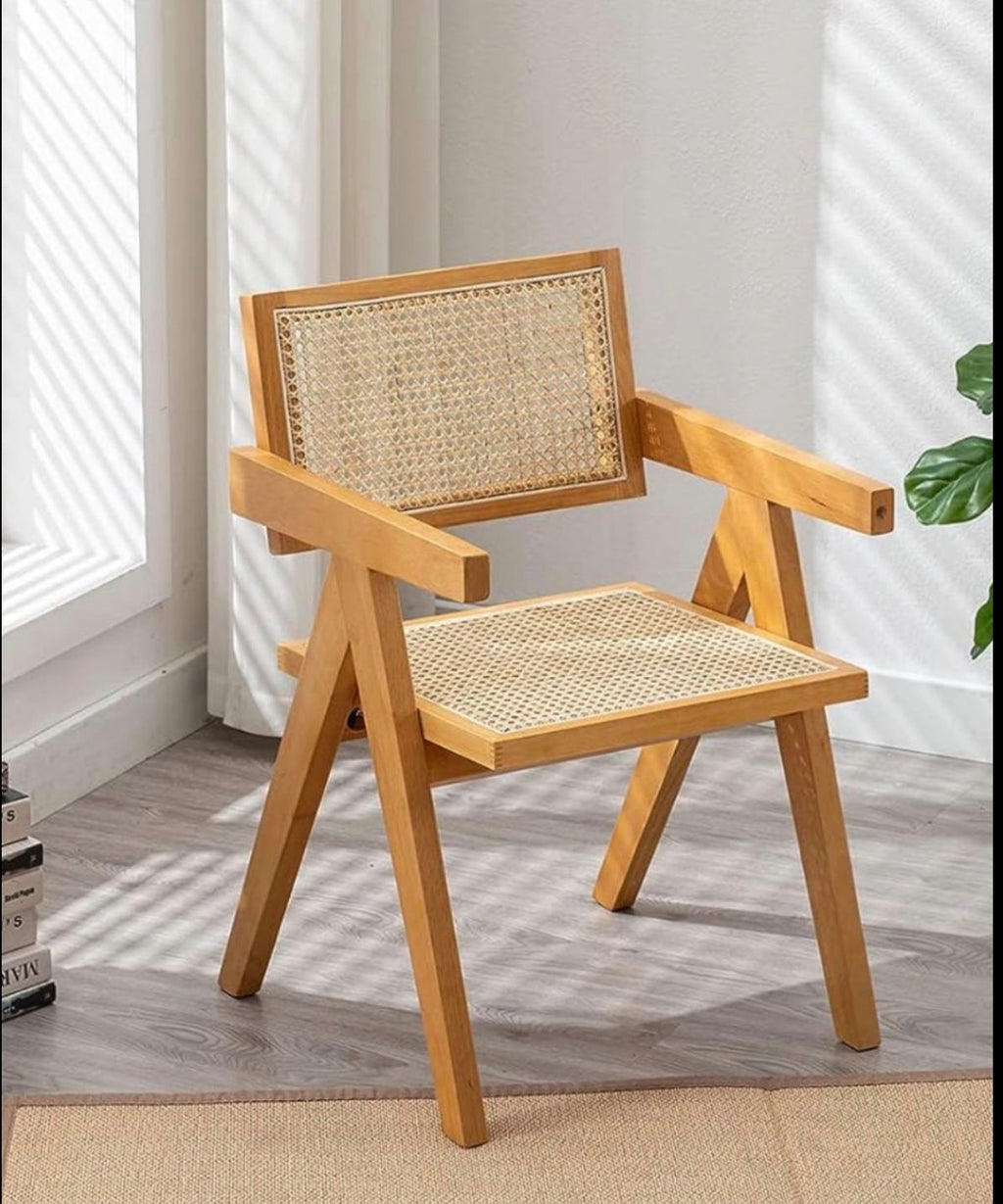 Silla Beige de madera con Bejuco 2 ANT (precio por 2 unidades)