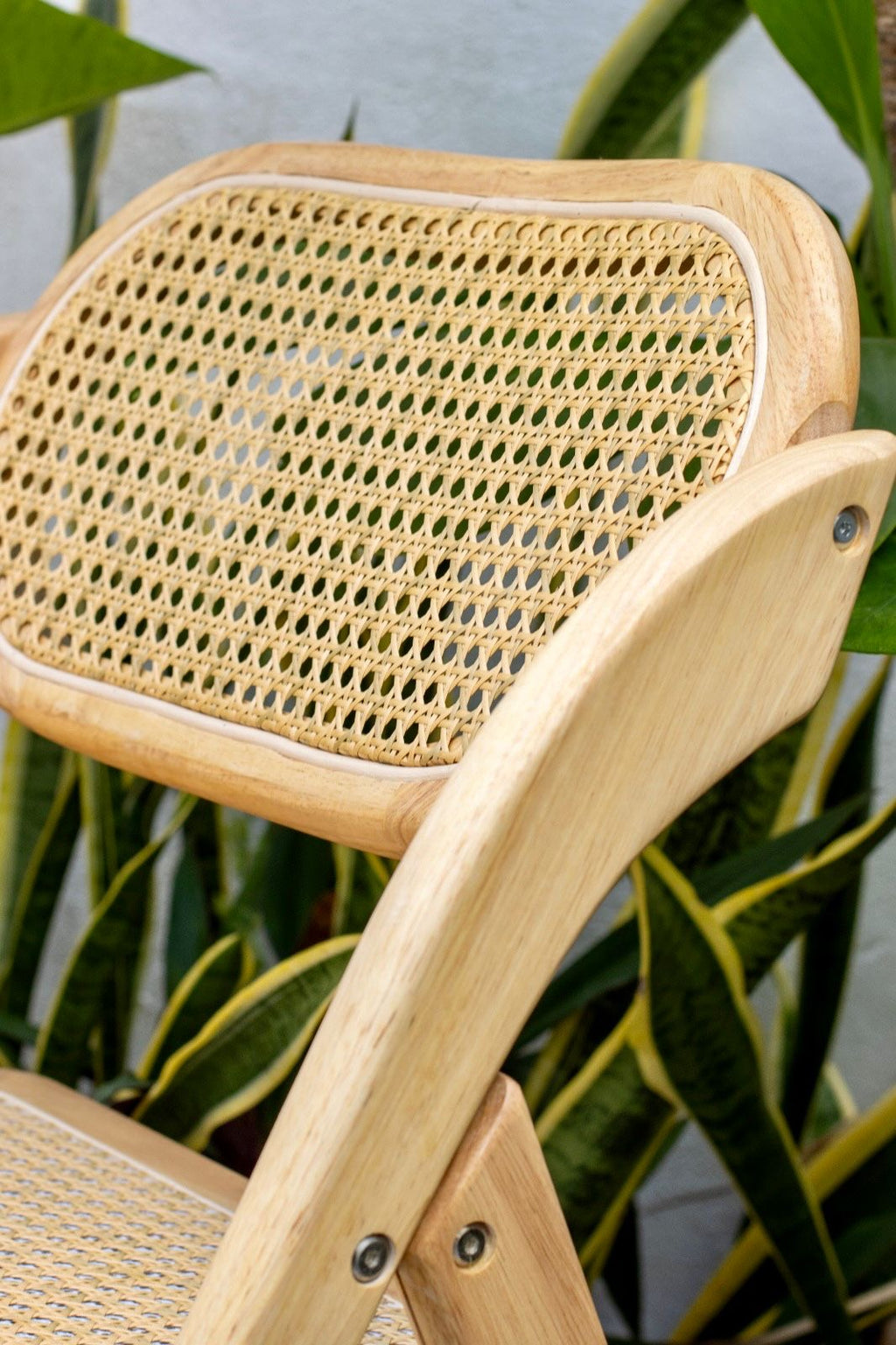 Silla Beige de madera con bejuco plegable 3 STERN (precio por 2 unidades)